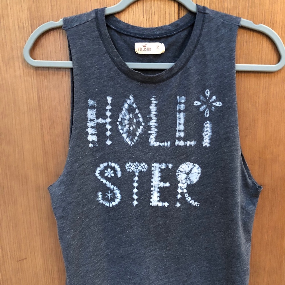 Hollister tank - cute gray! Size Small.